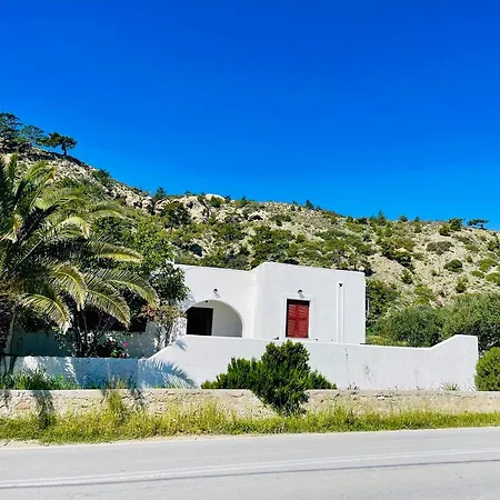 Limni Villa *