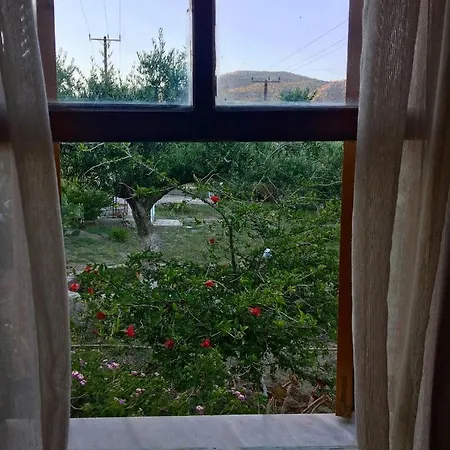 Limni Villa Kárpatos